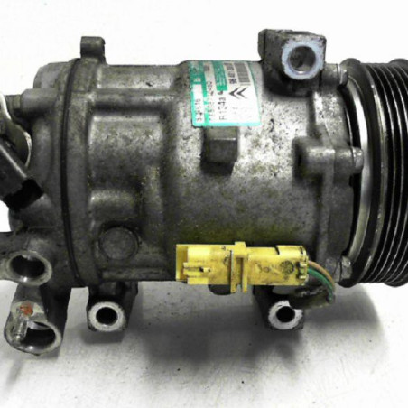 Compresseur clim PEUGEOT 407 Photo n°1