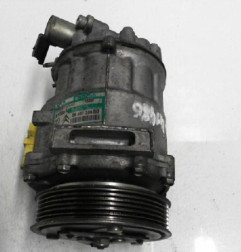 Compresseur clim PEUGEOT 407 Photo n°3