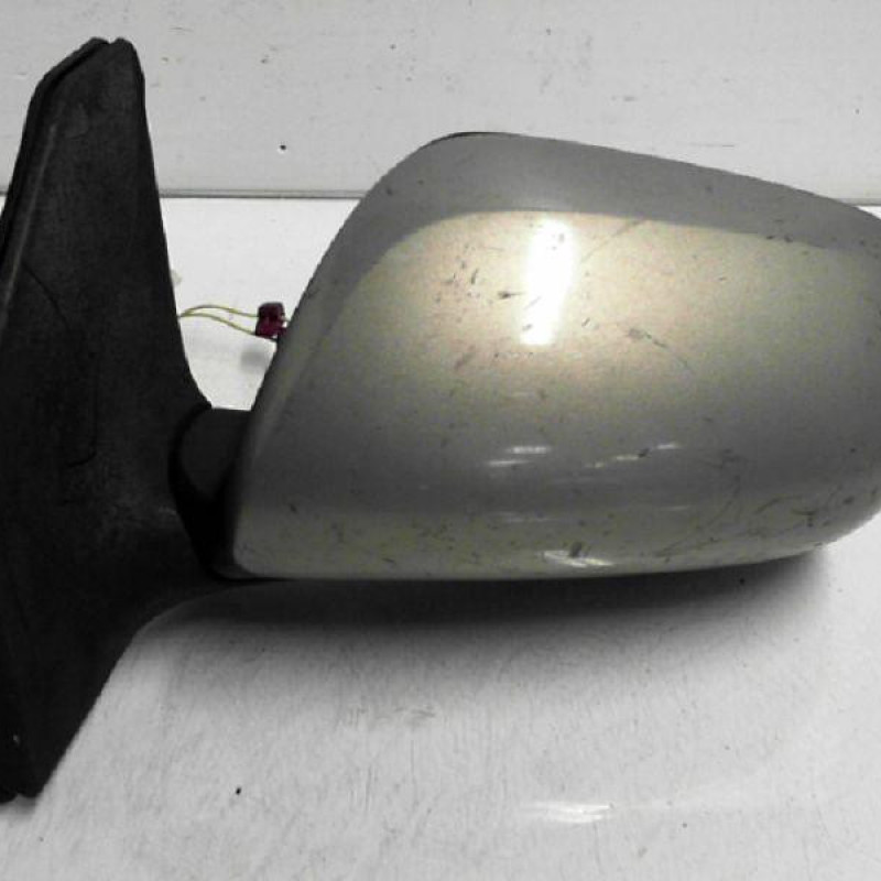 Retroviseur gauche TOYOTA AVENSIS 2