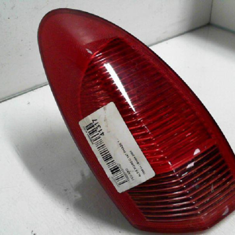 Feu arriere principal droit (feux) ALFA ROMEO 147