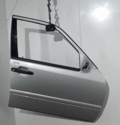 Porte avant droit MERCEDES CLASSE C 202