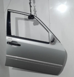 Porte avant droit MERCEDES CLASSE C 202 Photo n°5