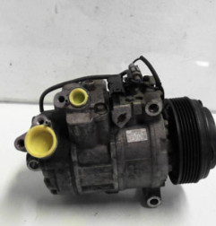 Compresseur clim BMW SERIE 1 E87 Photo n°4