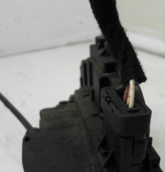 Serrure arriere droit RENAULT CLIO 3 Photo n°6