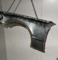 Aile avant droit MERCEDES CLASSE C 202