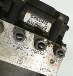 Bloc ABS (freins anti-blocage) PEUGEOT EXPERT 2 Photo n°1