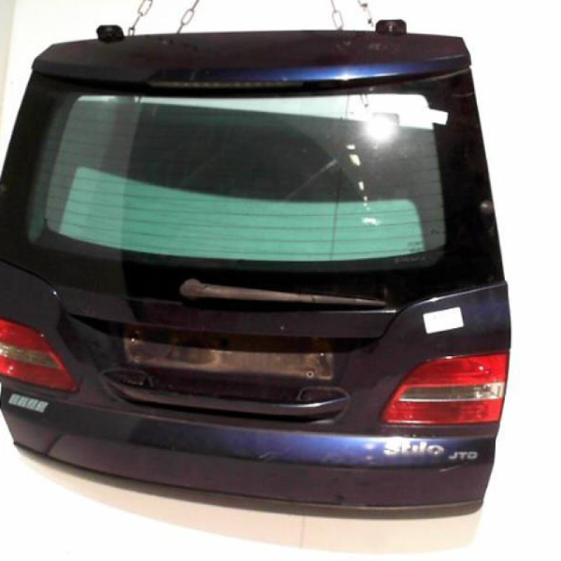 Malle/Hayon arriere FIAT STILO