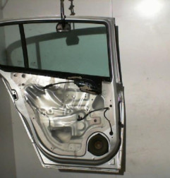 Porte arriere gauche OPEL ASTRA H Photo n°1