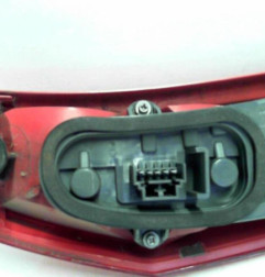 Feu arriere principal gauche (feux) FIAT PUNTO 2 Photo n°6