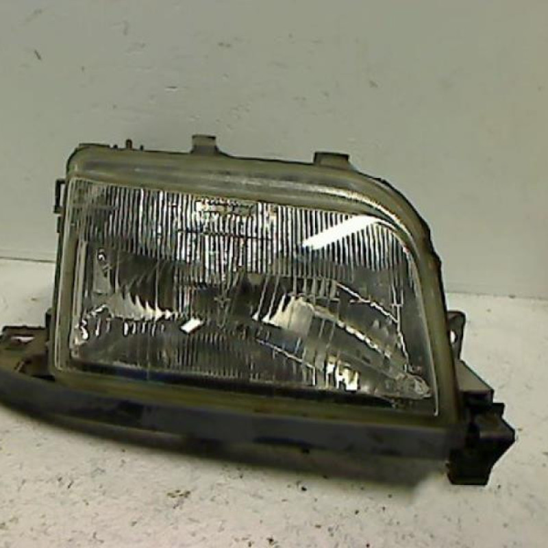 Optique avant principal droit (feux)(phare) RENAULT CLIO