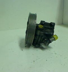 Pompe de direction VOLKSWAGEN PASSAT 4