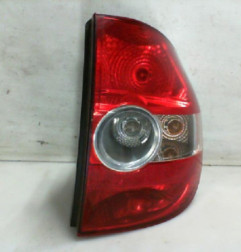 Feu arriere principal droit (feux) VOLKSWAGEN FOX Photo n°5