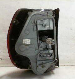 Feu arriere principal droit (feux) VOLKSWAGEN FOX Photo n°6