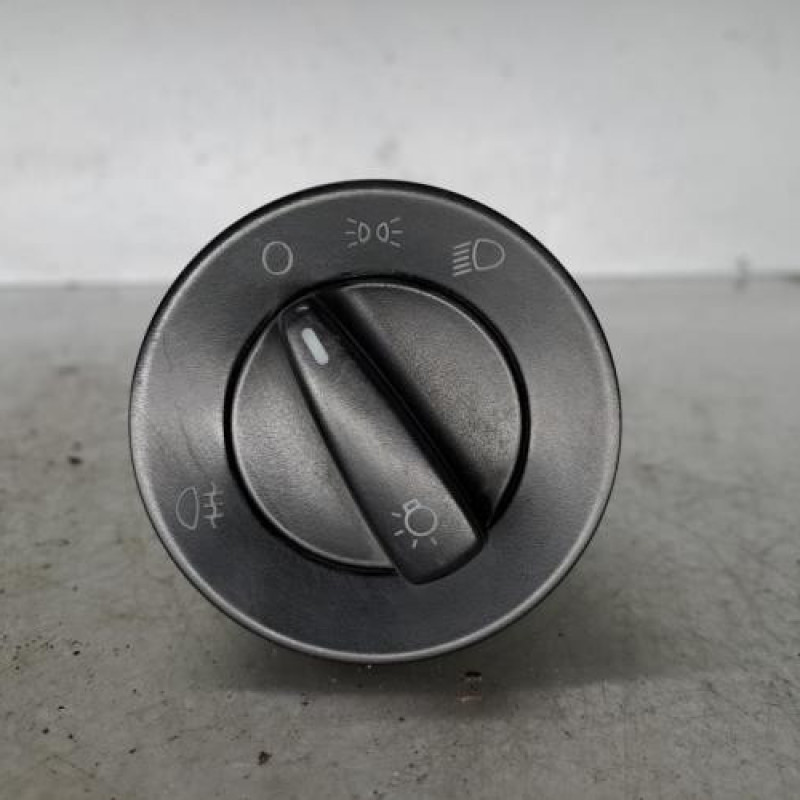 Commande de phare VOLKSWAGEN GOLF 4