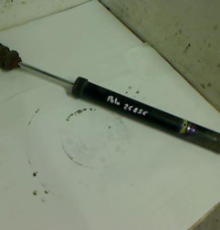 Amortisseur arriere gauche VOLKSWAGEN POLO 4 Photo n°1