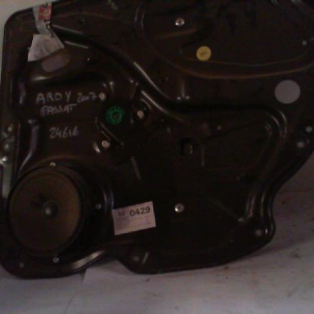 Mecanisme de leve vitre electrique arriere droit VOLKSWAGEN PASSAT Photo n°1