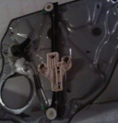 Leve vitre mecanique arriere gauche VOLKSWAGEN POLO