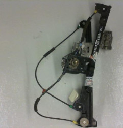 Leve vitre mecanique avant droit VOLKSWAGEN GOLF 3 Photo n°1