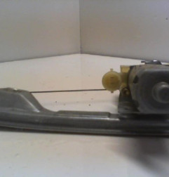 Leve vitre electrique arriere droit RENAULT CLIO Photo n°4