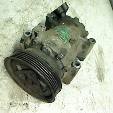 Compresseur clim RENAULT CLIO 2