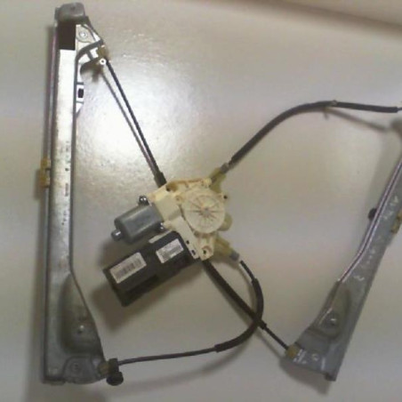 Leve vitre electrique avant droit RENAULT LAGUNA 3 Photo n°1
