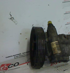 Pompe de direction RENAULT LAGUNA 2 Photo n°1