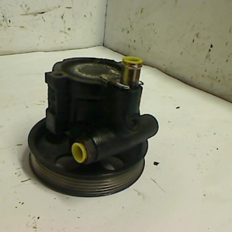 Pompe de direction RENAULT LAGUNA 1