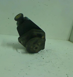 Pompe de direction RENAULT CLIO Photo n°3