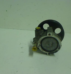 Pompe de direction RENAULT LAGUNA Photo n°3