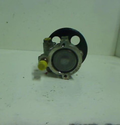 Pompe de direction RENAULT LAGUNA 2 Photo n°6