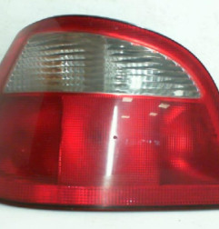 Feu arriere principal gauche (feux) RENAULT MEGANE Photo n°4