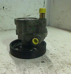 Pompe de direction RENAULT LAGUNA 2 Photo n°1