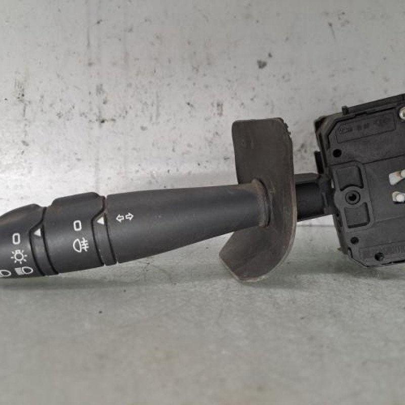 Commodo phare RENAULT CLIO 2