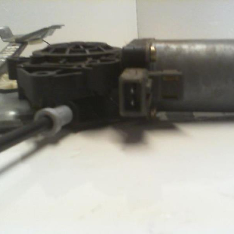 Leve vitre electrique avant gauche RENAULT ESPACE 3