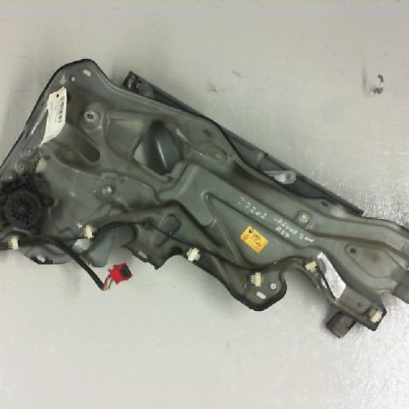 Leve vitre electrique arriere droit RENAULT LAGUNA 1