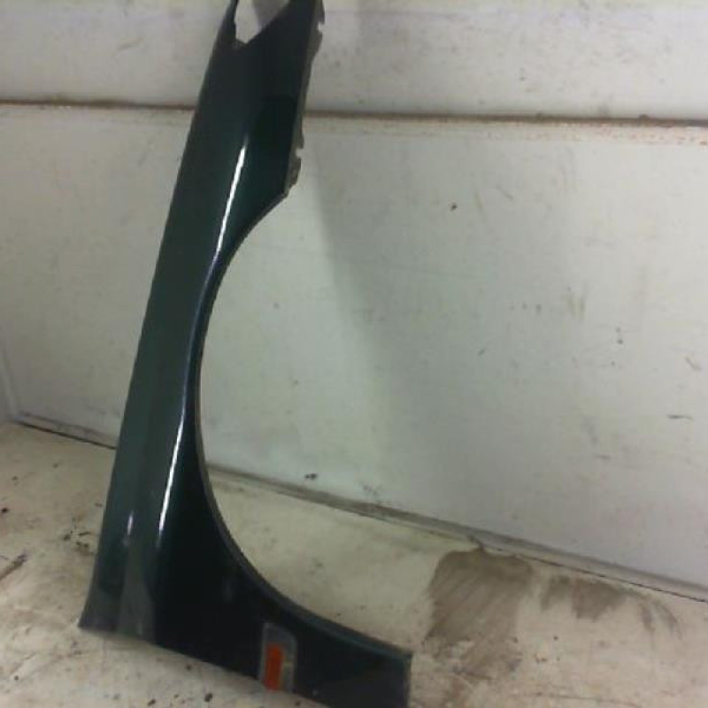Aile avant droit PEUGEOT 406