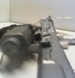 Leve vitre electrique avant droit PEUGEOT 207 Photo n°1