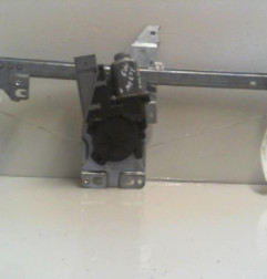 Leve vitre electrique arriere droit PEUGEOT 307 Photo n°3