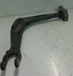 Triangle avant gauche PEUGEOT 407 Photo n°1