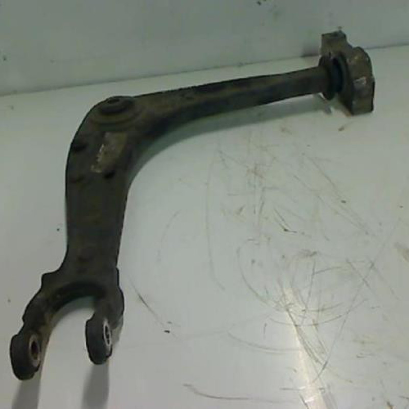 Triangle avant gauche PEUGEOT 407