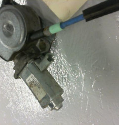 Leve vitre electrique arriere droit CITROEN XSARA PICASSO Photo n°1