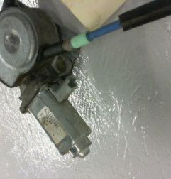 Leve vitre electrique arriere droit CITROEN XSARA PICASSO Photo n°4