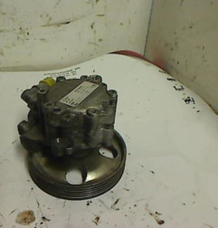 Pompe de direction CITROEN C5 1 Photo n°1