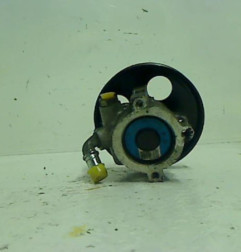 Pompe de direction PEUGEOT 405 Photo n°6