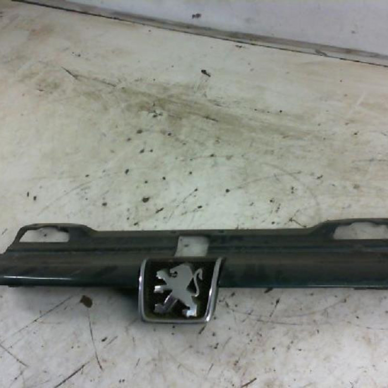 Calandre PEUGEOT 406