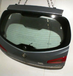 Malle/Hayon arriere ALFA ROMEO 147