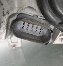 Optique avant principal gauche (feux)(phare) ALFA ROMEO 147 Photo n°3