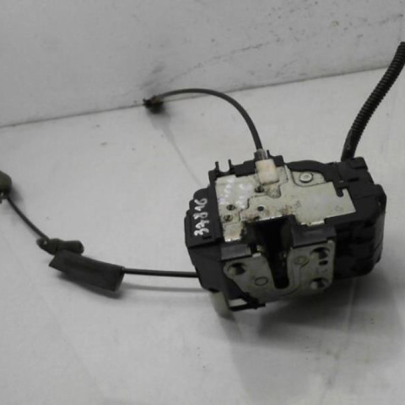 Serrure avant gauche NISSAN MICRA 3