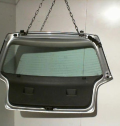 Malle/Hayon arriere VOLKSWAGEN POLO 4 Photo n°1