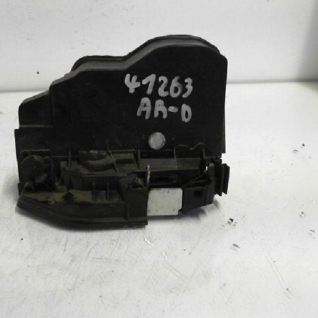 Serrure arriere droit BMW SERIE 1 E87
